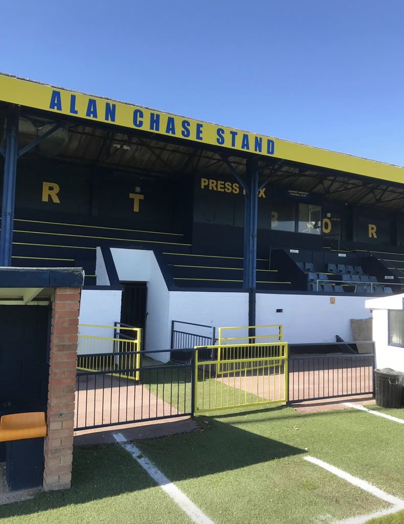 Alan Chase Stand