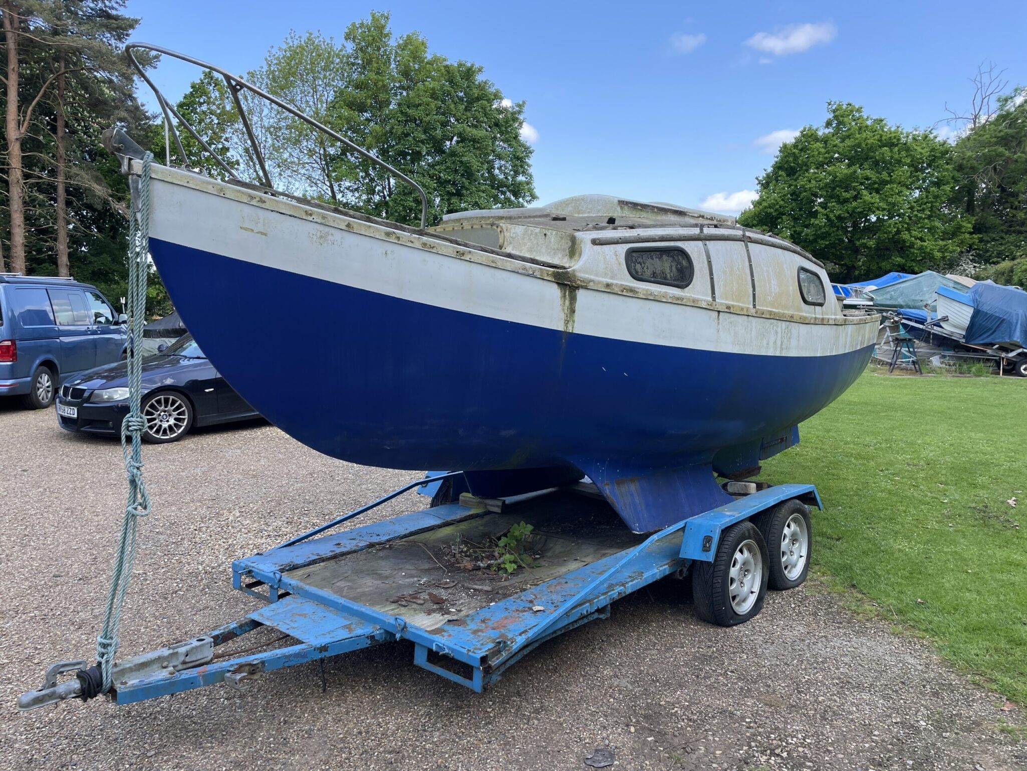 abandoned yachts for sale uk