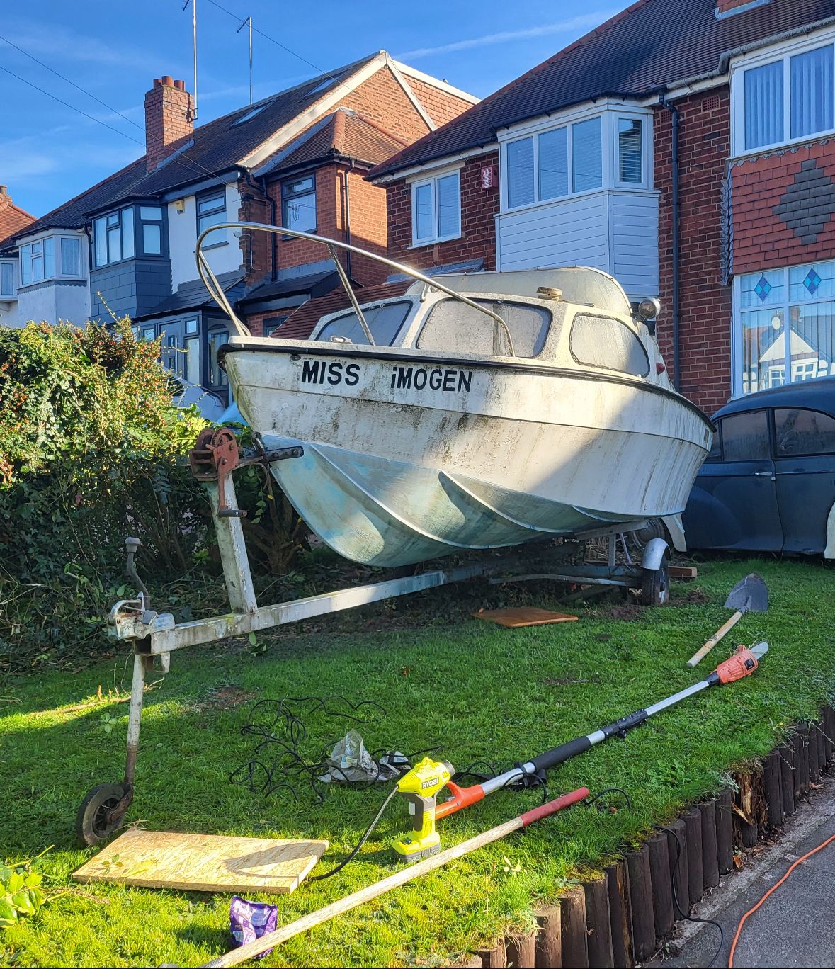 Garden Rescue Small Fishing Boat Removal Boatsposal Garden Rescue: Retrieving a Fishing Boat From Birmingham
