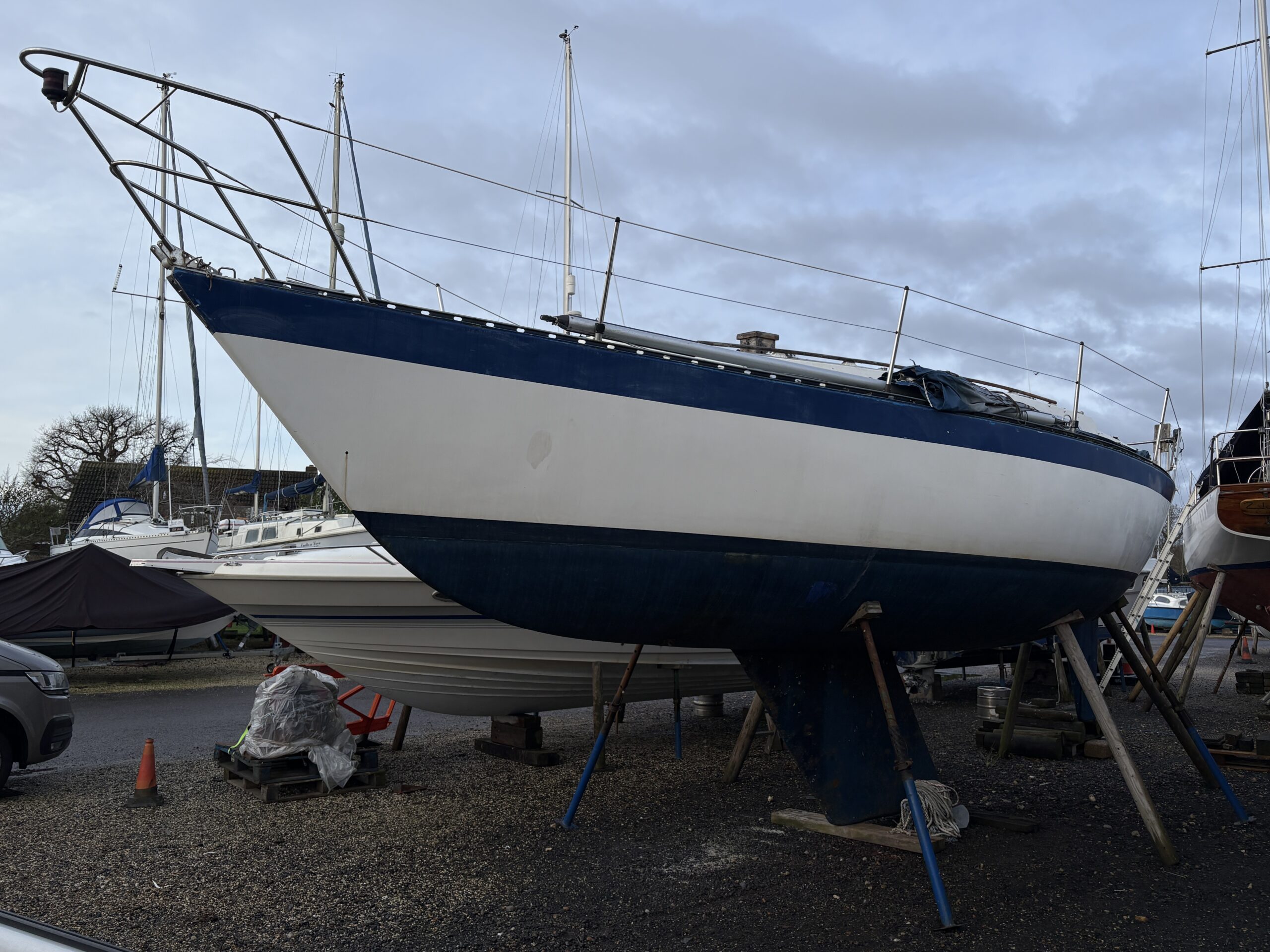 Sadler 32 from Chichester